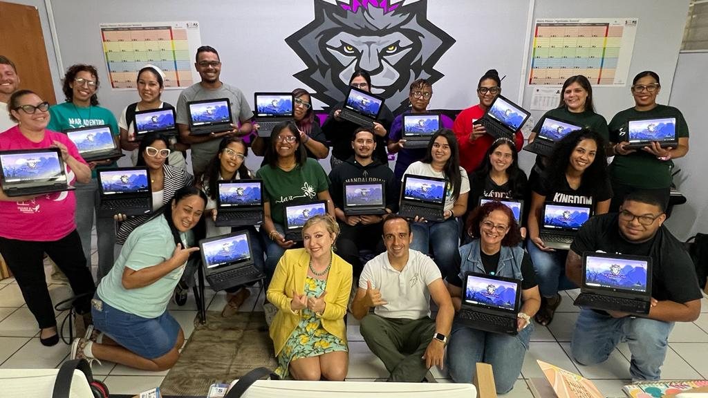 Tech My School delivering donated laptops to a school in Puerto Rico